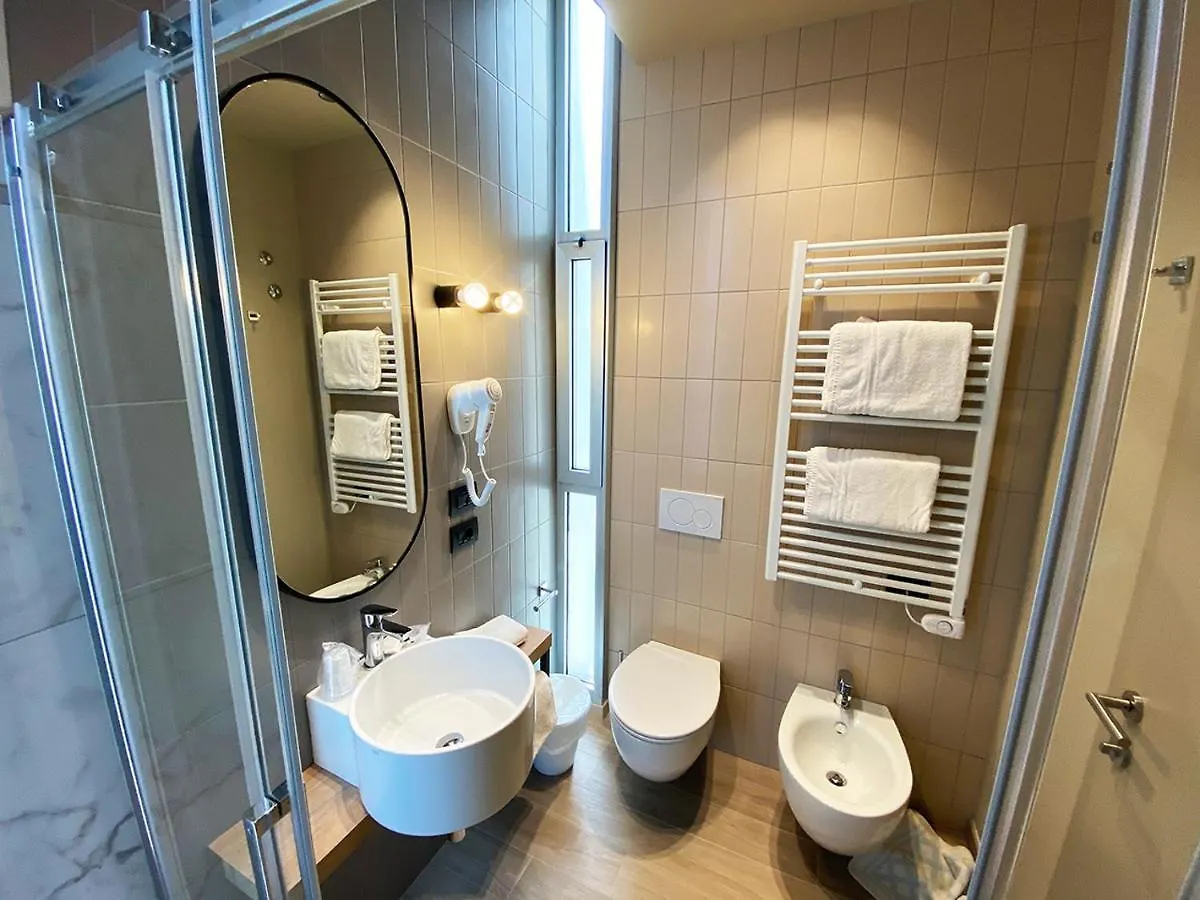 Hotel President Bellaria-Igea Marina 3*,  Italy